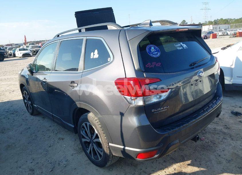 Photo 3 of 2020 Subaru Forester LIMITED (VIN JF2SKAUC7LH509880)