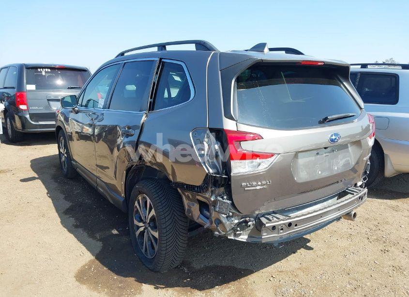 Photo 3 of 2021 Subaru Forester LIMITED (VIN JF2SKAUC7MH579915)