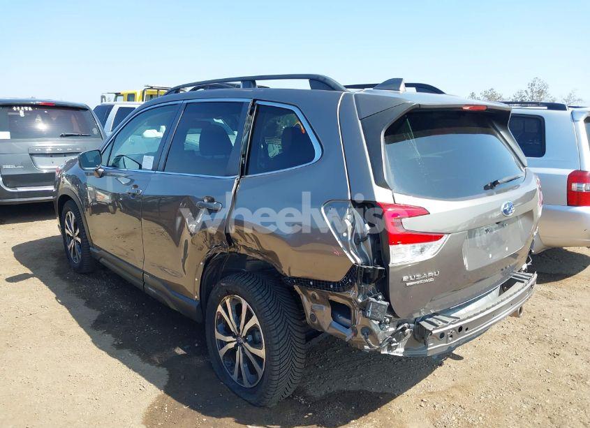 Photo 6 of 2021 Subaru Forester LIMITED (VIN JF2SKAUC7MH579915)