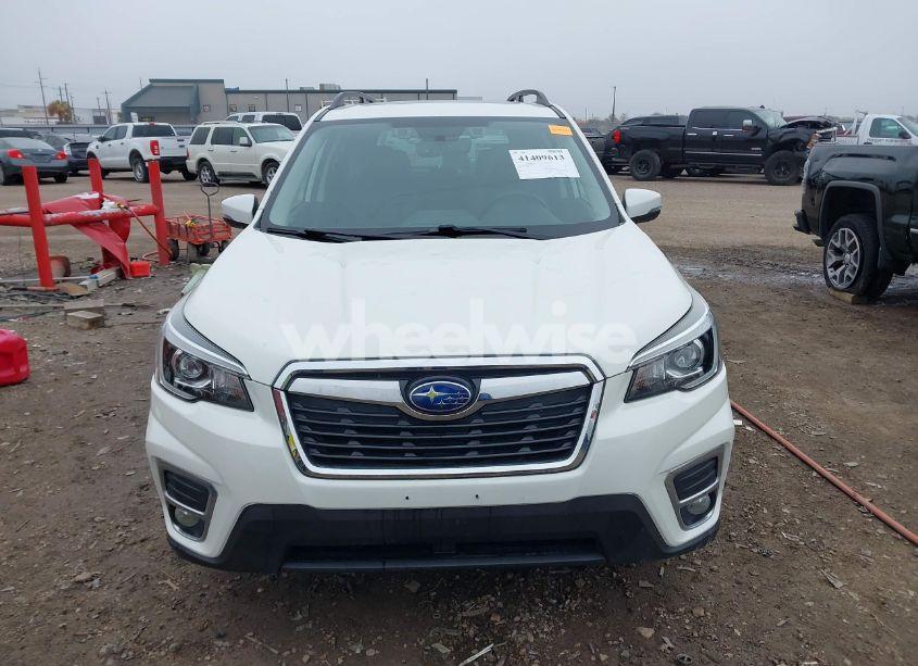Photo 12 of 2019 Subaru Forester LIMITED (VIN JF2SKAUC8KH401444)