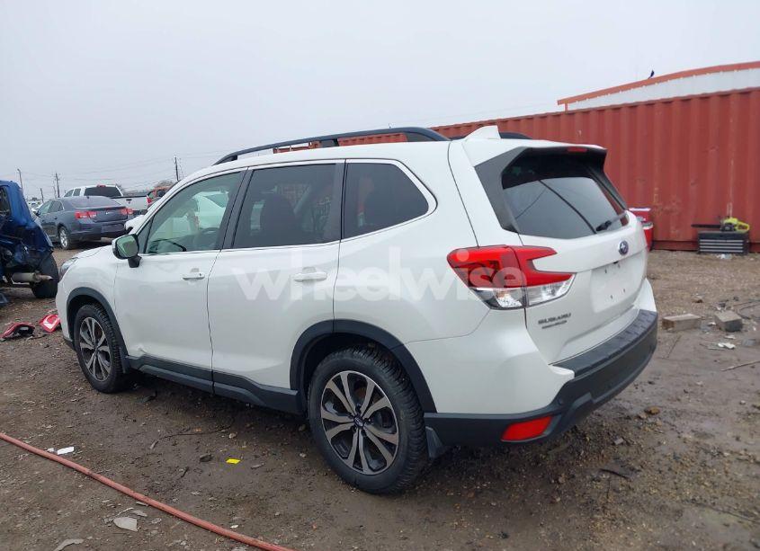 Photo 14 of 2019 Subaru Forester LIMITED (VIN JF2SKAUC8KH401444)