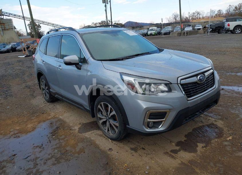 2019 Subaru Forester LIMITED (VIN JF2SKAUC8KH588362) main photo