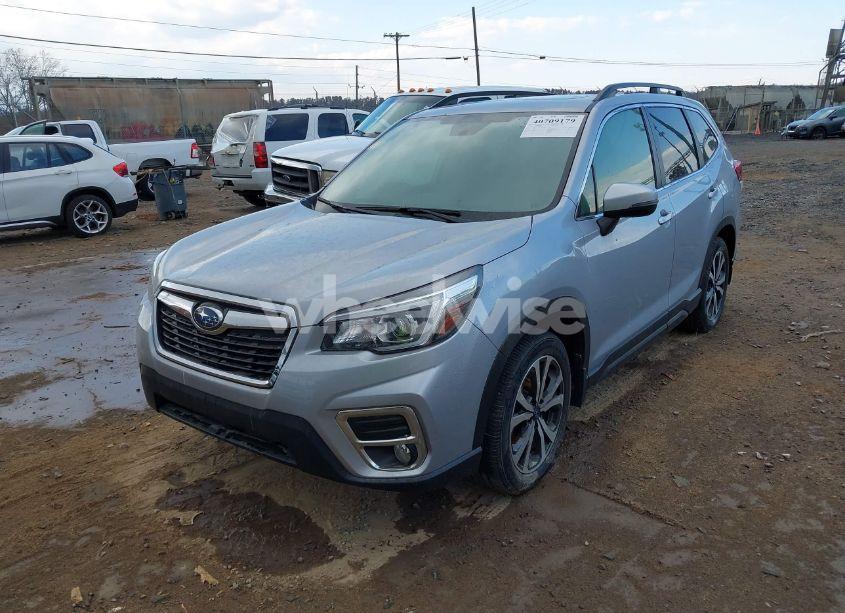Photo 2 of 2019 Subaru Forester LIMITED (VIN JF2SKAUC8KH588362)