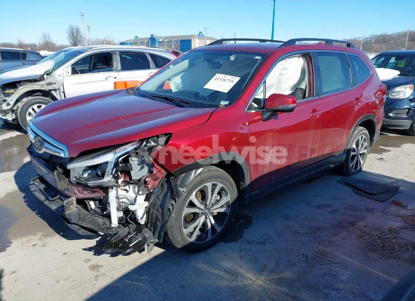 Photo 2 of 2021 Subaru Forester LIMITED (VIN JF2SKAUC8MH417145)