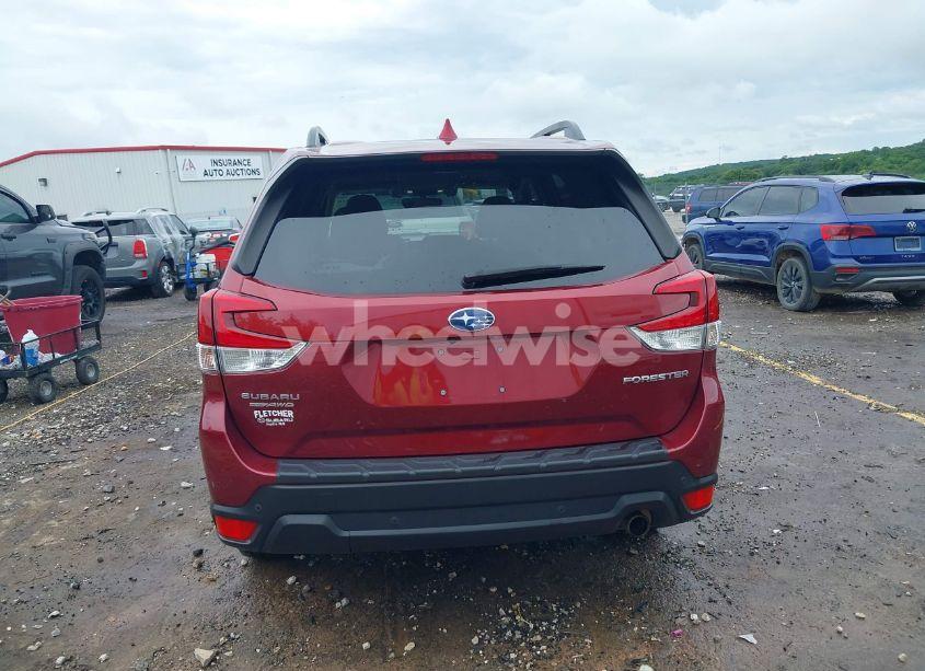 Photo 16 of 2019 Subaru Forester LIMITED (VIN JF2SKAUC9KH595496)