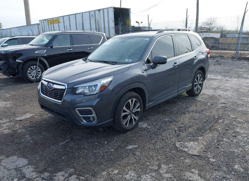 Photo 2 of 2020 Subaru Forester LIMITED (VIN JF2SKAUC9LH411305)