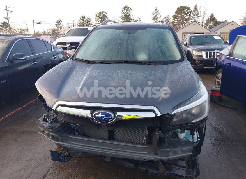 Photo 13 of 2021 Subaru Forester LIMITED (VIN JF2SKAUC9MH551758)