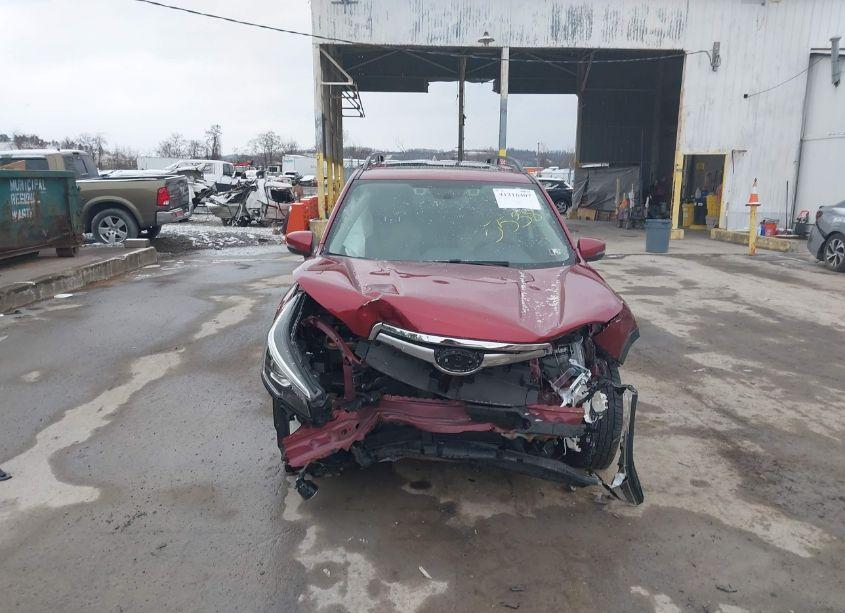 Photo 12 of 2019 Subaru Forester LIMITED (VIN JF2SKAUCXKH415538)