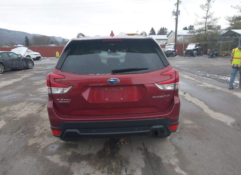 Photo 16 of 2019 Subaru Forester LIMITED (VIN JF2SKAUCXKH415538)