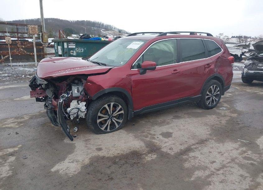 Photo 2 of 2019 Subaru Forester LIMITED (VIN JF2SKAUCXKH415538)
