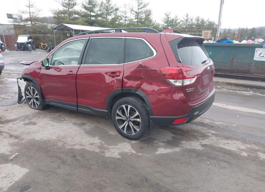 Photo 3 of 2019 Subaru Forester LIMITED (VIN JF2SKAUCXKH415538)