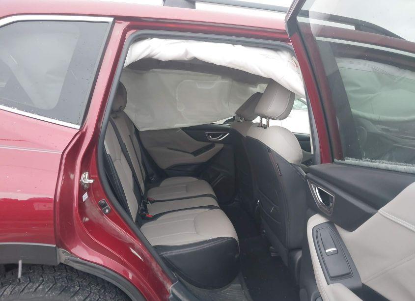 Photo 8 of 2019 Subaru Forester LIMITED (VIN JF2SKAUCXKH415538)