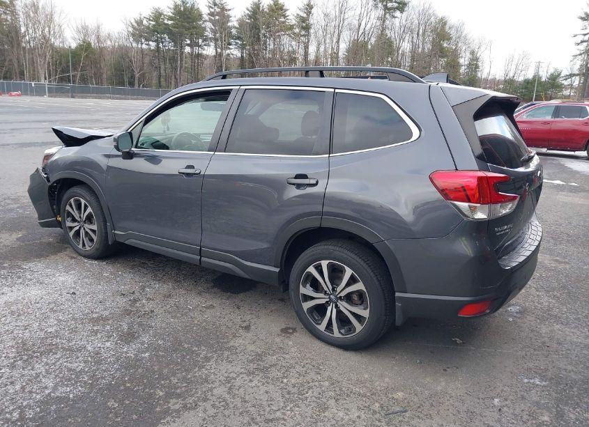 Photo 3 of 2020 Subaru Forester LIMITED (VIN JF2SKAUCXLH428680)