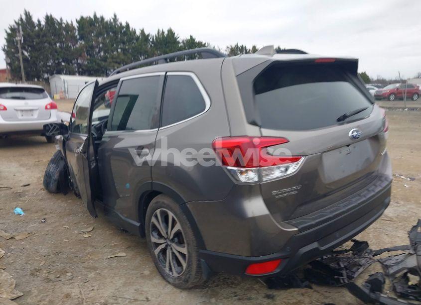 Photo 3 of 2020 Subaru Forester LIMITED (VIN JF2SKAUCXLH504575)