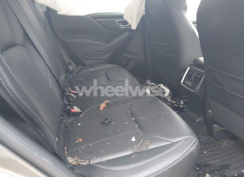 Photo 8 of 2020 Subaru Forester LIMITED (VIN JF2SKAUCXLH504575)