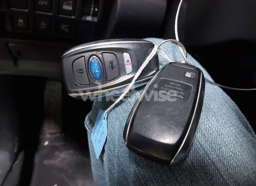 Photo 11 of 2020 Subaru Forester LIMITED (VIN JF2SKAUCXLH552772)