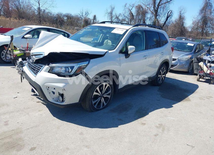 Photo 2 of 2020 Subaru Forester LIMITED (VIN JF2SKAUCXLH582354)