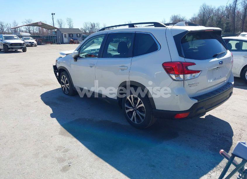 Photo 3 of 2020 Subaru Forester LIMITED (VIN JF2SKAUCXLH582354)