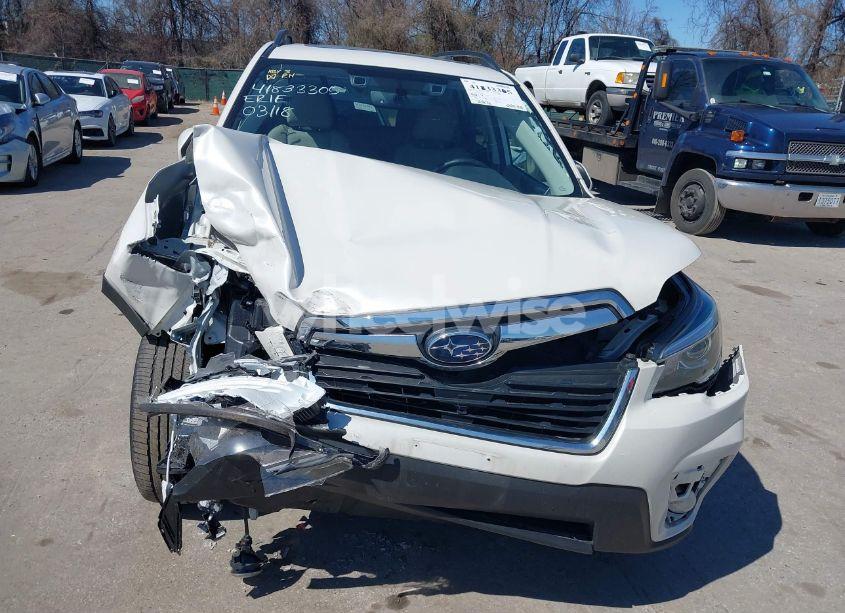 Photo 6 of 2020 Subaru Forester LIMITED (VIN JF2SKAUCXLH582354)