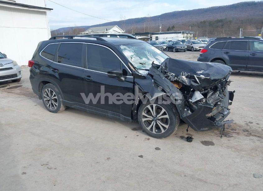 2021 Subaru Forester LIMITED (VIN JF2SKAUCXMH537481) main photo