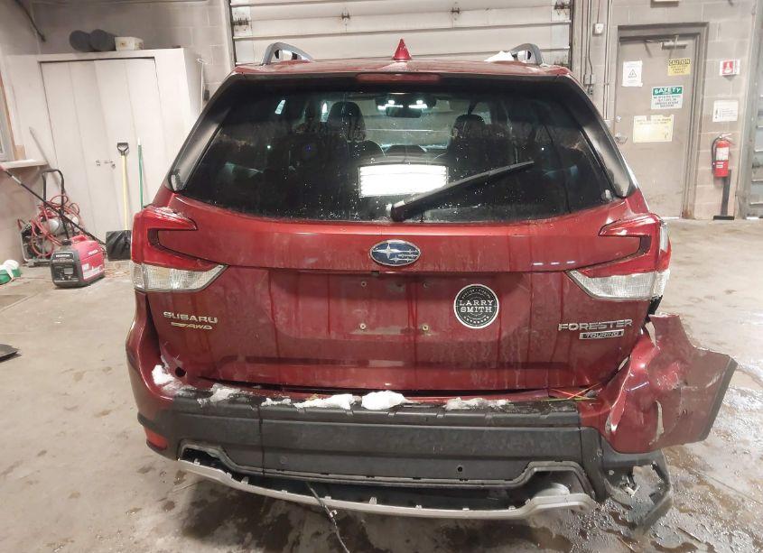 Photo 16 of 2019 Subaru Forester TOURING (VIN JF2SKAWC0KH469704)