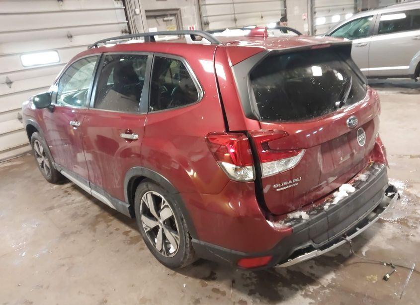 Photo 3 of 2019 Subaru Forester TOURING (VIN JF2SKAWC0KH469704)