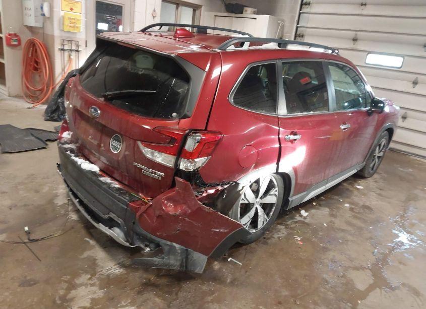 Photo 4 of 2019 Subaru Forester TOURING (VIN JF2SKAWC0KH469704)