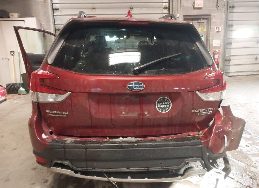 Photo 6 of 2019 Subaru Forester TOURING (VIN JF2SKAWC0KH469704)