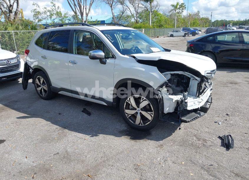 2019 Subaru Forester TOURING (VIN JF2SKAWC0KH478421) main photo