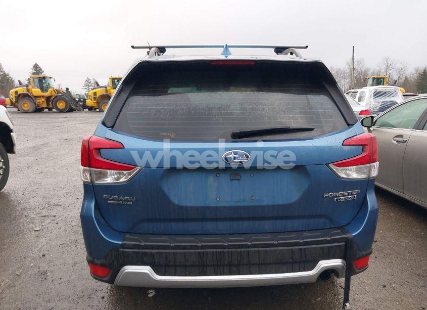 Photo 14 of 2019 Subaru Forester TOURING (VIN JF2SKAWC0KH583248)