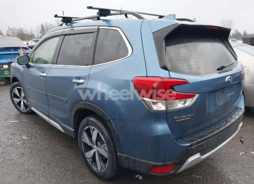 Photo 3 of 2019 Subaru Forester TOURING (VIN JF2SKAWC0KH583248)