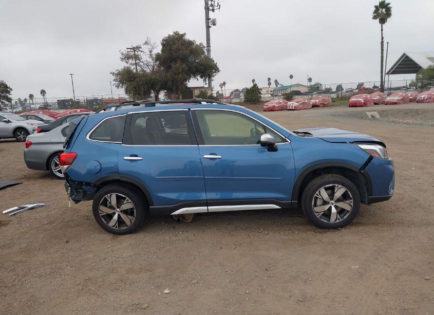 Photo 14 of 2019 Subaru Forester TOURING (VIN JF2SKAWC1KH524080)