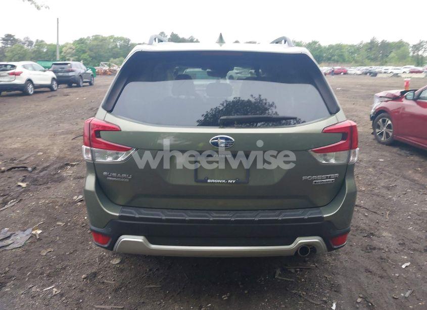 Photo 16 of 2019 Subaru Forester TOURING (VIN JF2SKAWC3KH494144)