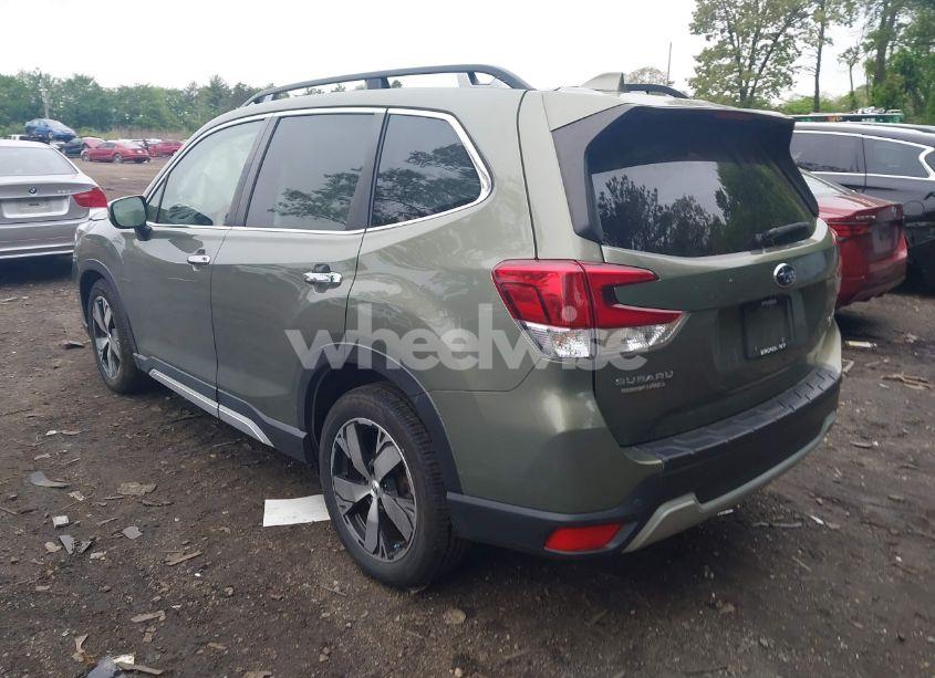 Photo 3 of 2019 Subaru Forester TOURING (VIN JF2SKAWC3KH494144)