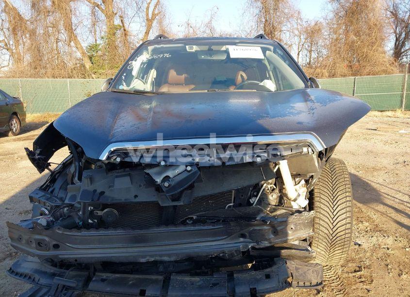 Photo 13 of 2019 Subaru Forester TOURING (VIN JF2SKAWC5KH403102)