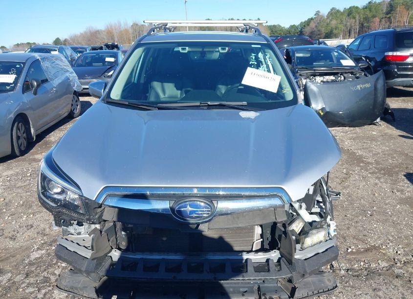 Photo 13 of 2019 Subaru Forester TOURING (VIN JF2SKAWC5KH403939)