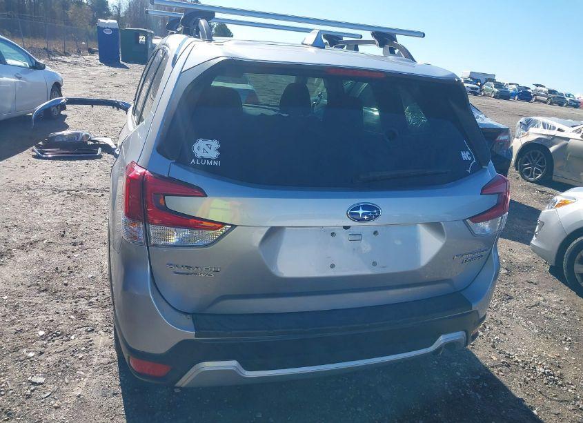 Photo 17 of 2019 Subaru Forester TOURING (VIN JF2SKAWC5KH403939)