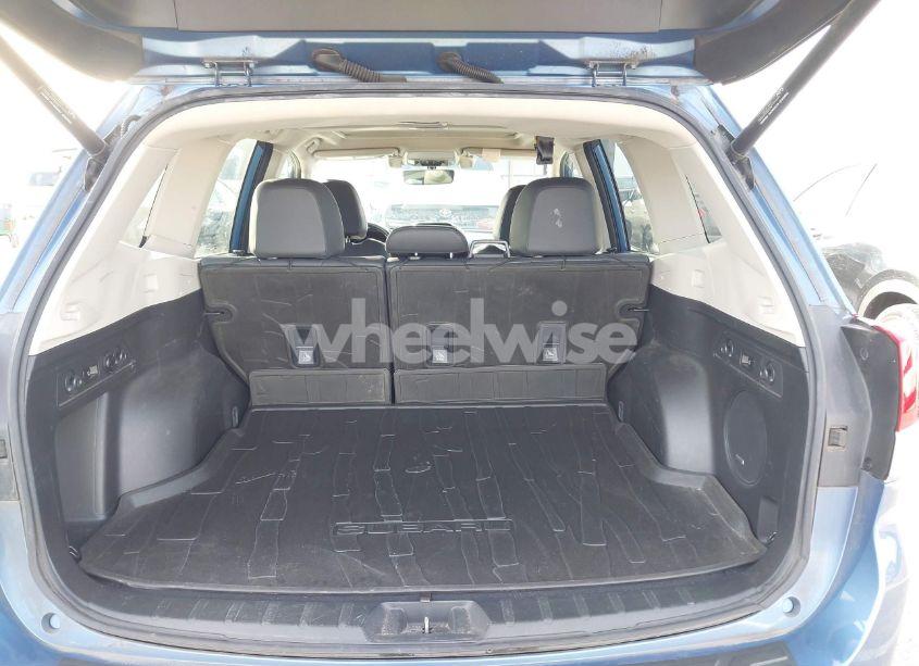 Photo 17 of 2019 Subaru Forester TOURING (VIN JF2SKAWC5KH462621)