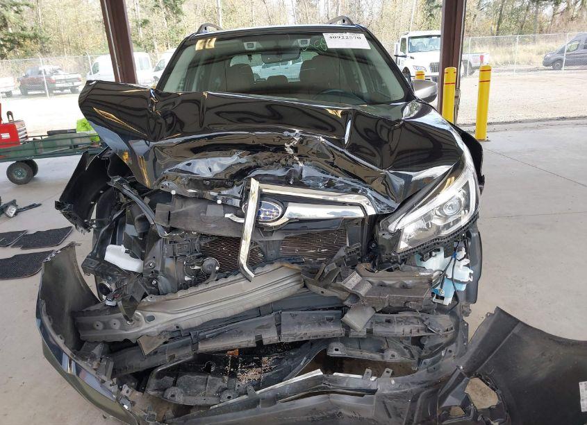 Photo 6 of 2019 Subaru Forester TOURING (VIN JF2SKAWC7KH409404)