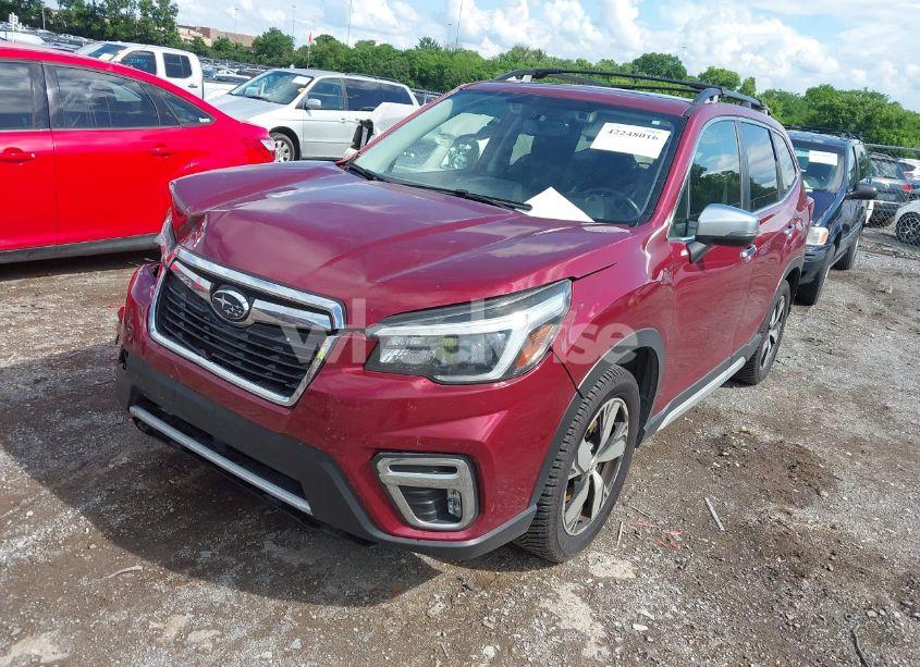 Photo 2 of 2019 Subaru Forester TOURING (VIN JF2SKAWCXKH434118)