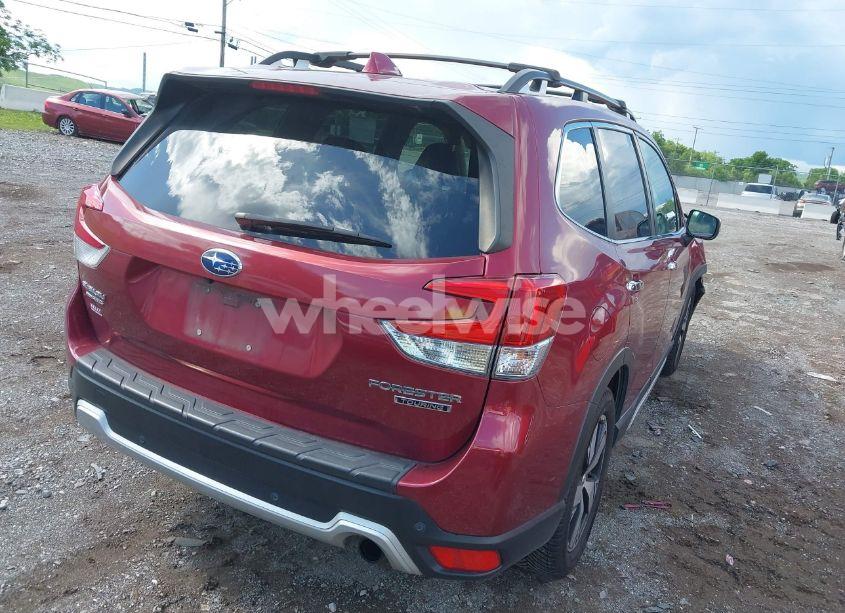 Photo 4 of 2019 Subaru Forester TOURING (VIN JF2SKAWCXKH434118)
