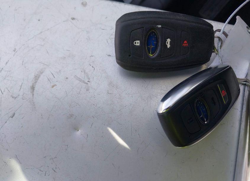 Photo 11 of 2020 Subaru Forester TOURING (VIN JF2SKAXC0LH481240)