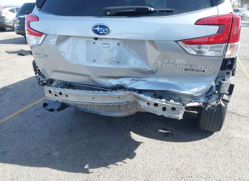 Photo 6 of 2020 Subaru Forester TOURING (VIN JF2SKAXC0LH481240)