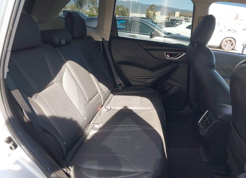 Photo 8 of 2020 Subaru Forester TOURING (VIN JF2SKAXC0LH481240)