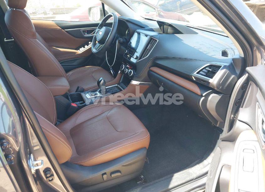 Photo 5 of 2021 Subaru Forester TOURING (VIN JF2SKAXC0MH468473)