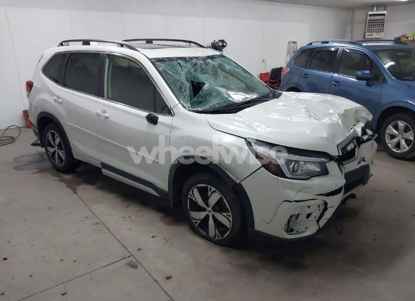 2020 Subaru Forester TOURING (VIN JF2SKAXC3LH476694) main photo