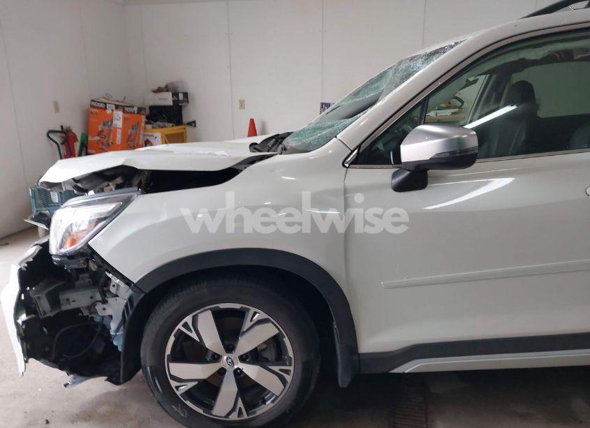 Photo 19 of 2020 Subaru Forester TOURING (VIN JF2SKAXC3LH476694)