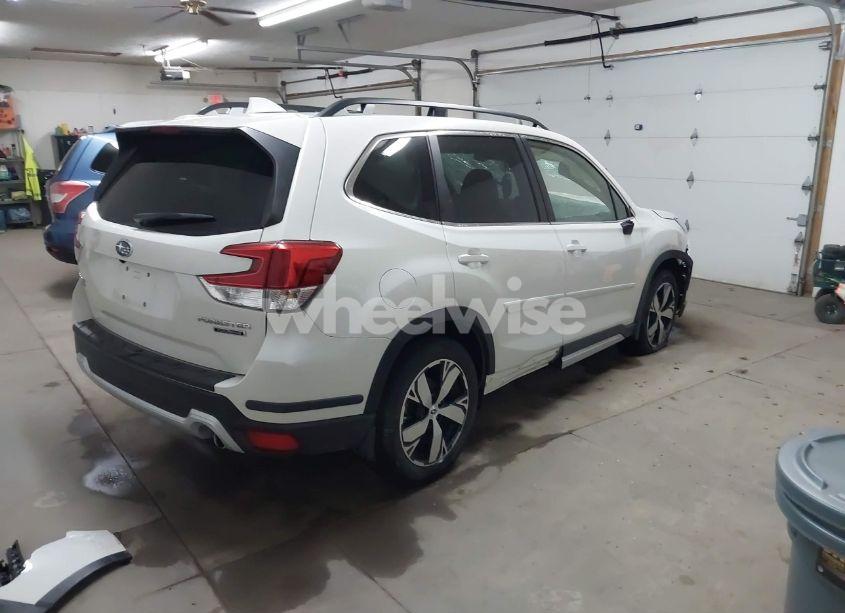 Photo 4 of 2020 Subaru Forester TOURING (VIN JF2SKAXC3LH476694)