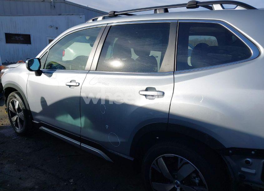 Photo 15 of 2021 Subaru Forester TOURING (VIN JF2SKAXC3MH418540)
