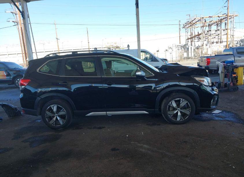 Photo 13 of 2020 Subaru Forester TOURING (VIN JF2SKAXC4LH590820)